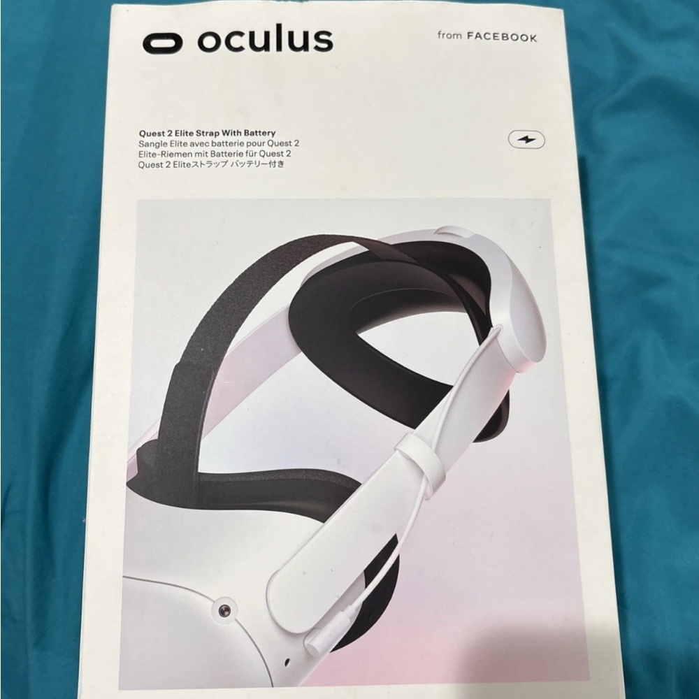 Oculus Quest 2 Elite Strap with Battery - White and Black